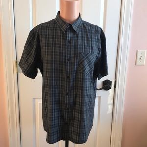 Tony hawk button down short sleeve men’s shirt